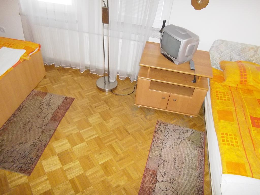 Apartmaji Kranjska Gora Zimmer foto