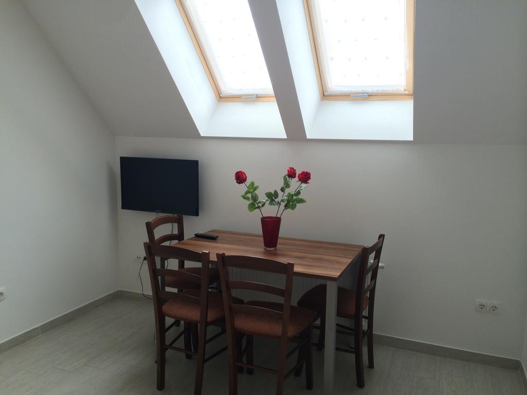 Apartmaji Kranjska Gora Zimmer foto